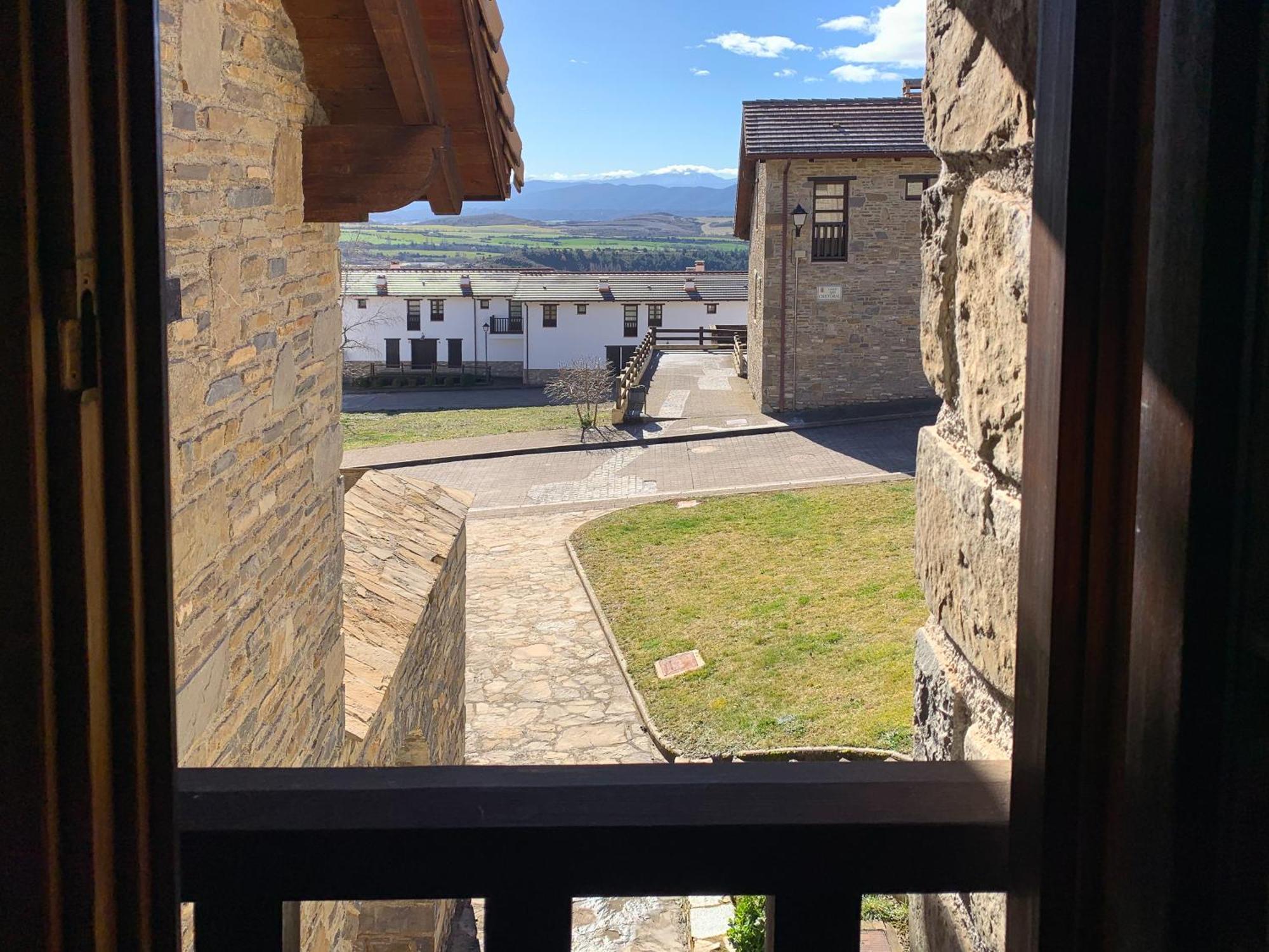 Apartamentos Jaca Badaguas 3000 Экстерьер фото